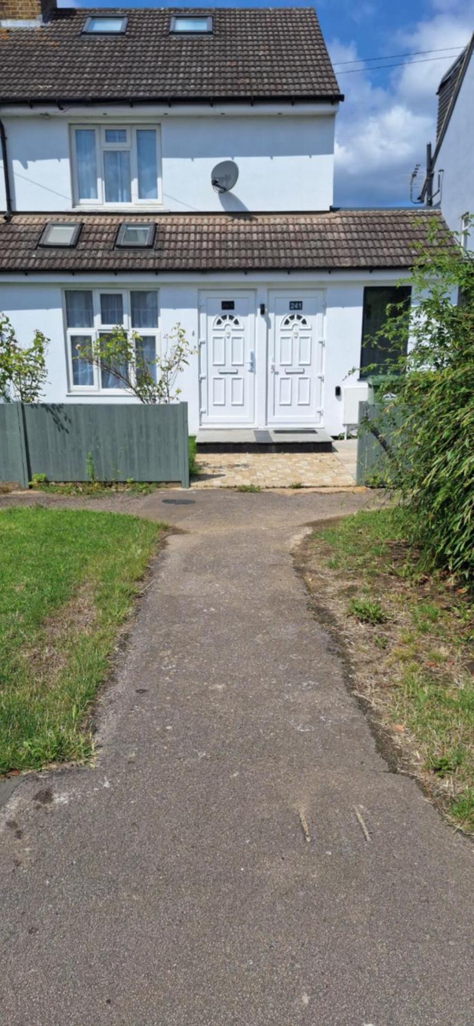 New 3 Bedrooms Flat In Ashford Near Heathrow Zewnętrze zdjęcie