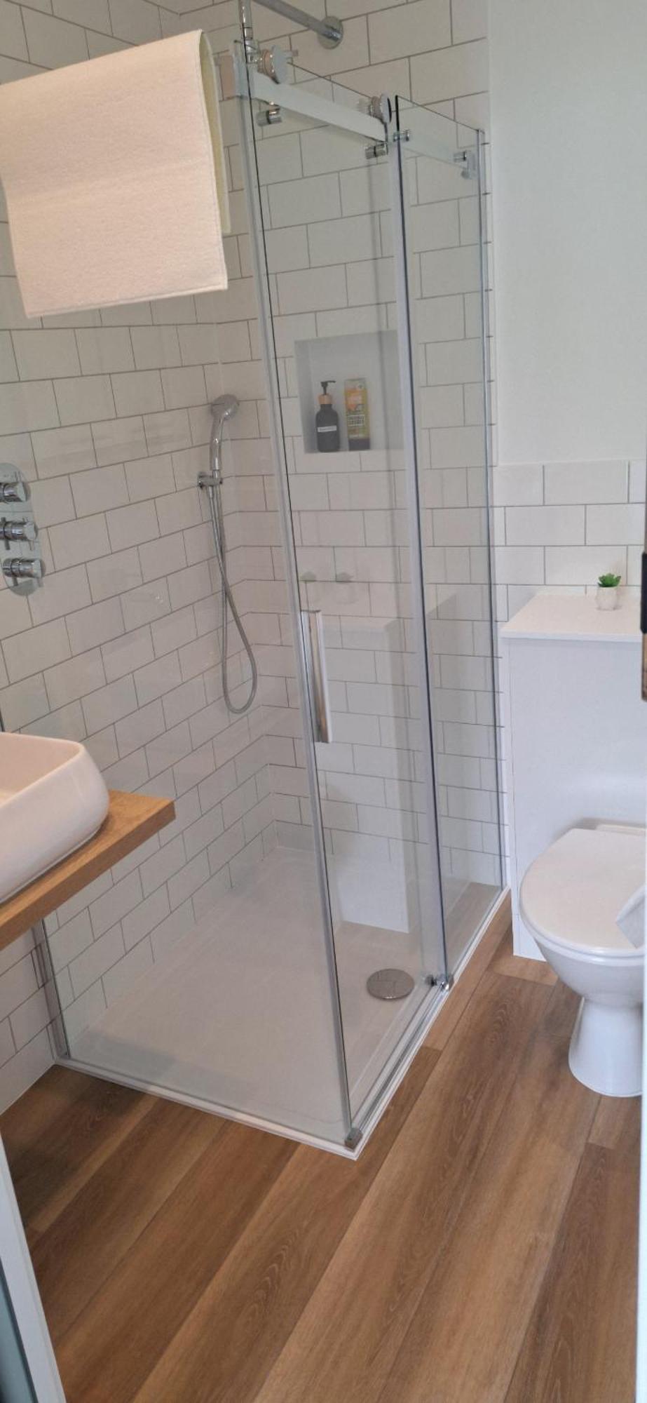 New 3 Bedrooms Flat In Ashford Near Heathrow Zewnętrze zdjęcie